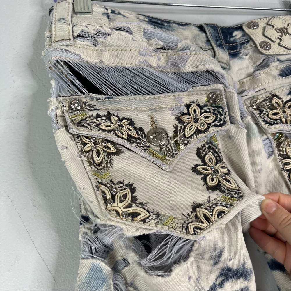 Miss Me Jeans Women’s 25 Blue White Bootcut Bleached Distress Destroyed JP7115B2 - Picture 15 of 16